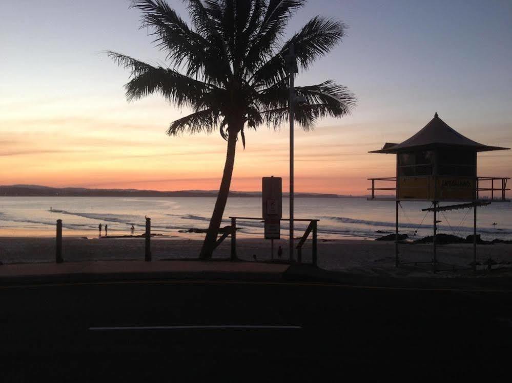 Komune Resort And Beach Club Greenmount Beach Coolangatta Exterior foto
